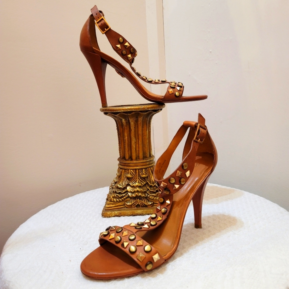 Genuine leather wisky brown high heel shoes, bras embellishments